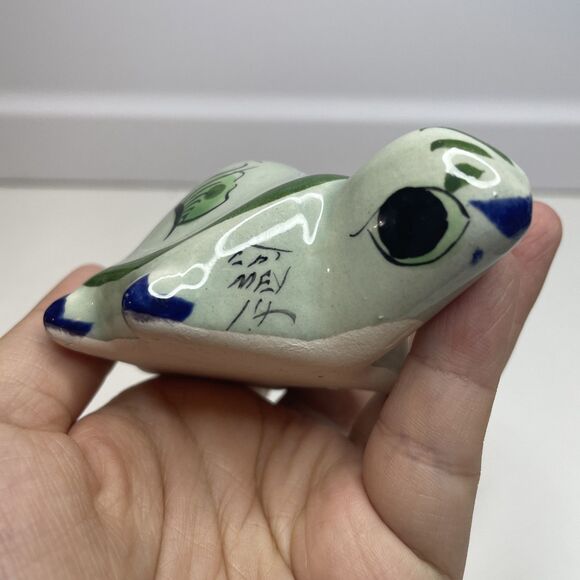 Vintage Green TONALA Pottery Turtle Artist Signed Incense Burner - Picture 2 of 9